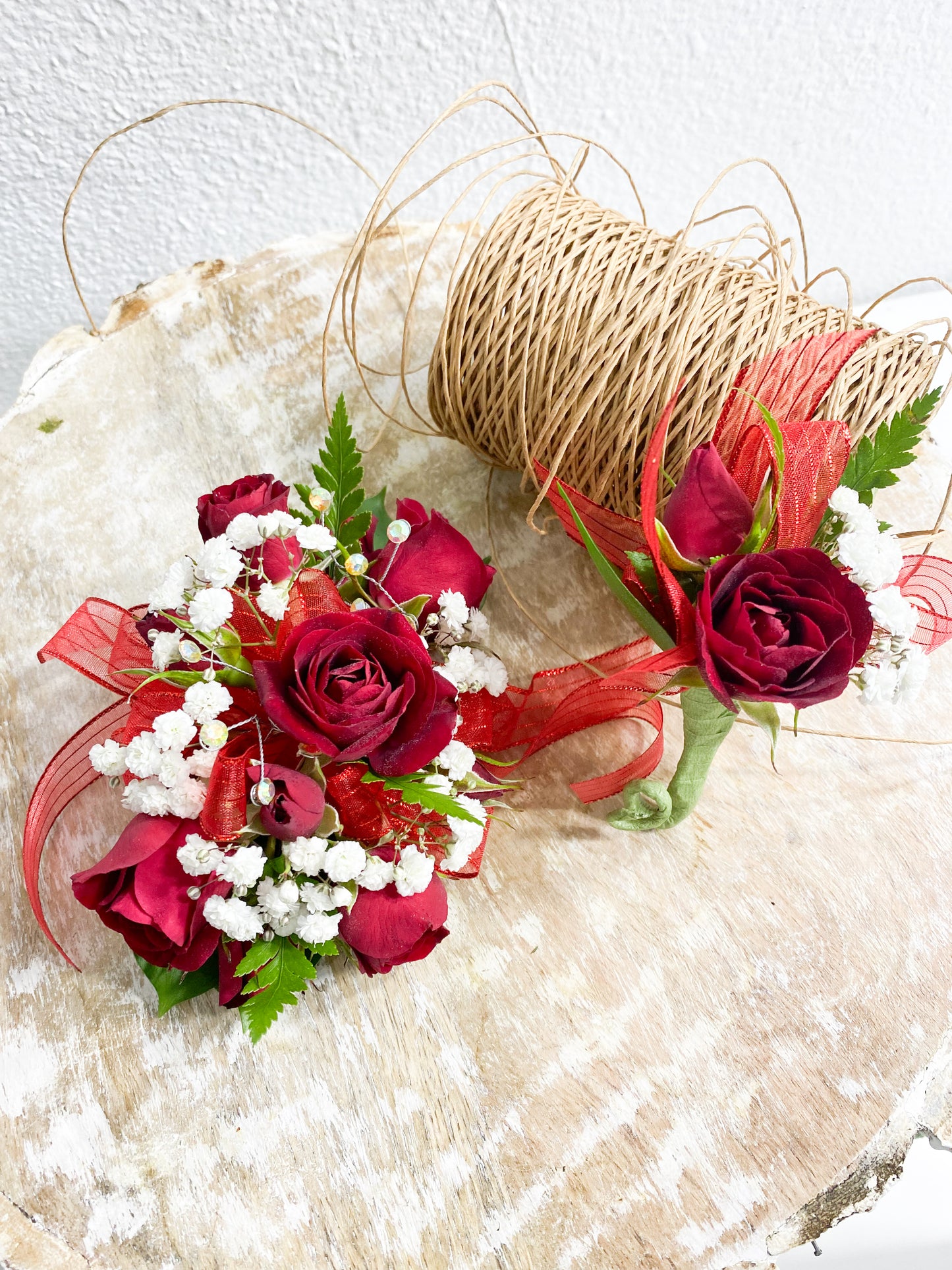 The prom (Booutonniere and wrist corsage)